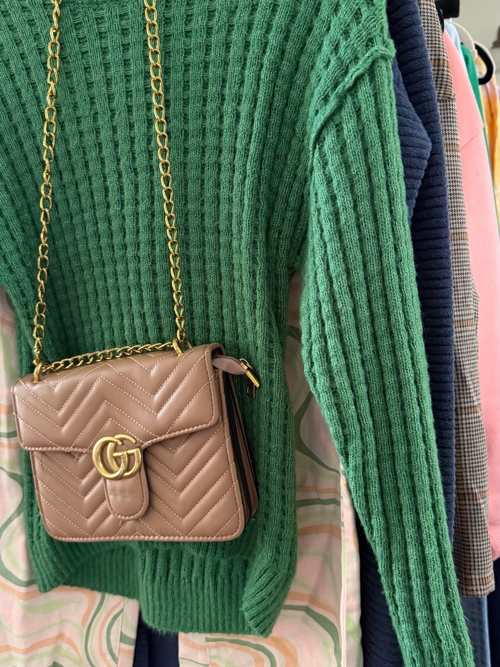 Designer-Style Quilted Crossbody Bag in Taupe